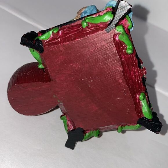 Vintage Three Angle Bears Inside Of A Red And Green Toybox W Candlestick Holder - Picture 7 of 8